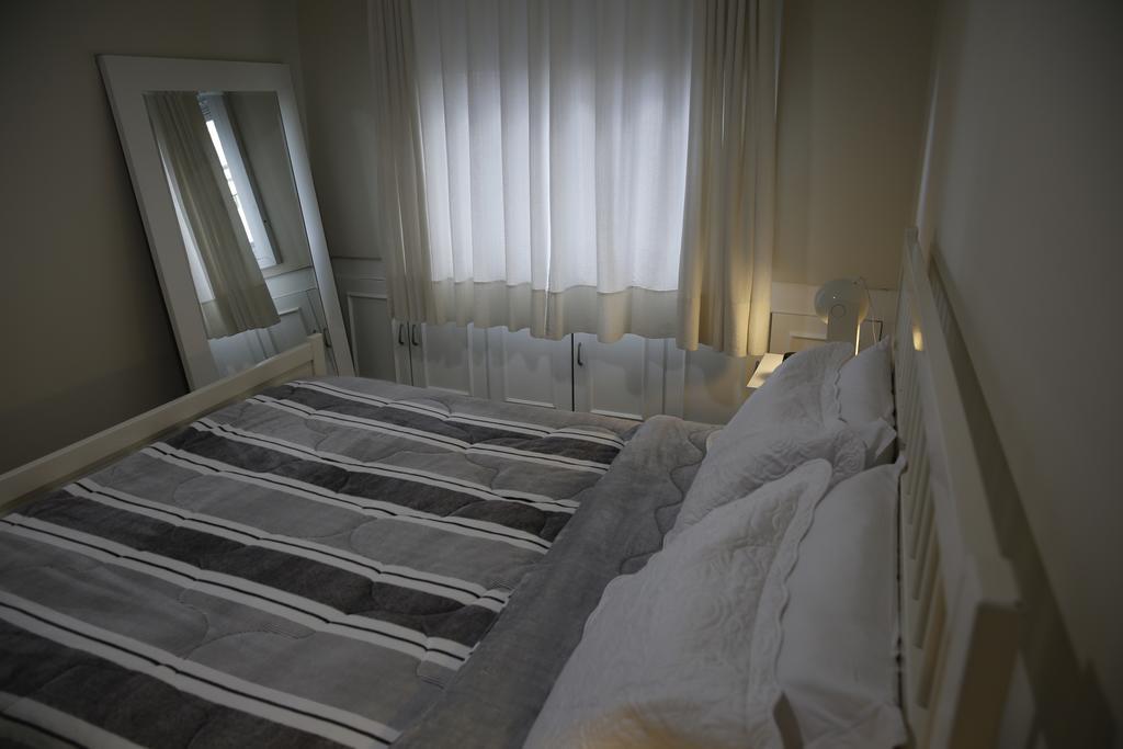 Apartamento Central, Novo E Com Garagem Em Curitiba Kültér fotó